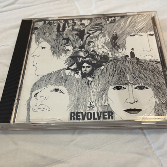 The Beatles Revolver CD - Picture 2 of 7